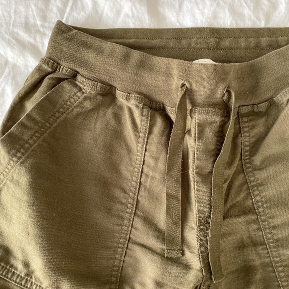 2/$50💙 CLOSET CLEAN OUT: Aritzia joggers - Picture 5 of 9